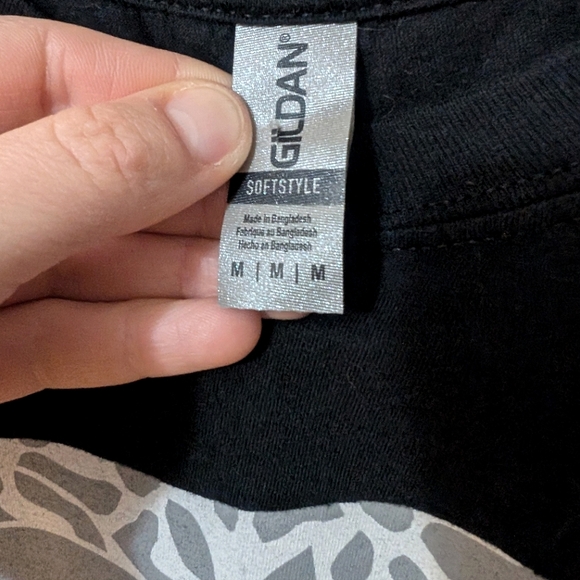 HMV Merch Logo with Dog and Gramophone - Black T-Shirt (Size M) - Picture 4 of 6